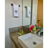 Kit com 2 toalhas de Lavabo Bordadas Ipê