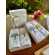 Kit com 2 toalhas de Lavabo Bordadas Ipê